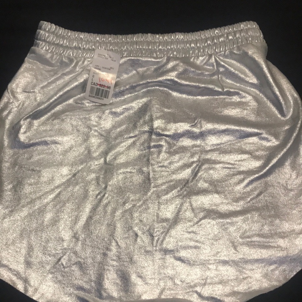 Silver mini skirt - Picture 2 of 4